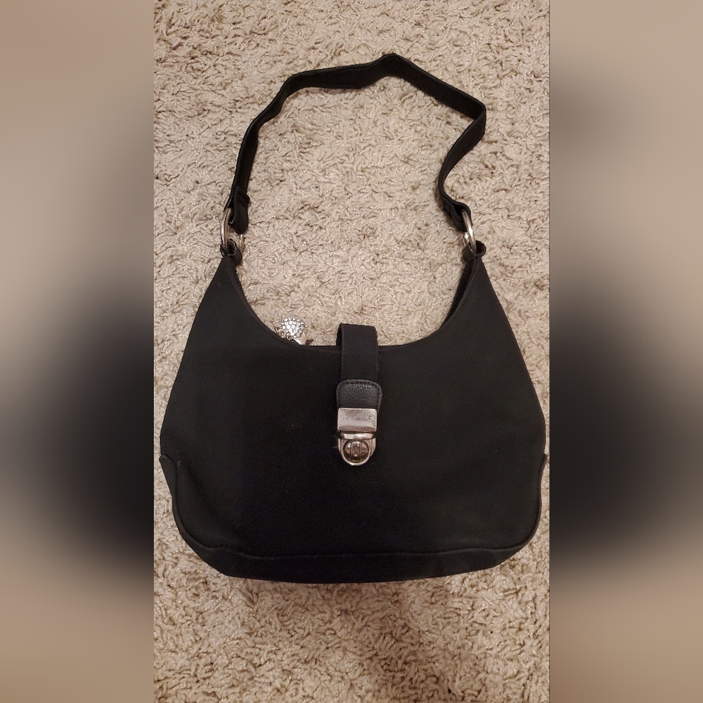 Cherokee Purse 👛